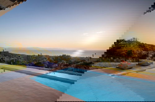 Foto 27 - Villa Filokalia With Exceptional View