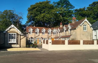 Foto 1 - Newly Converted Historic Stables Near The Beach