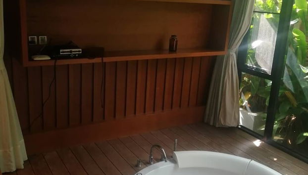 Badezimmerausstattung