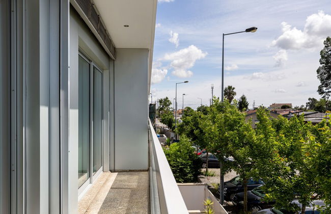 JOIVY Sleek House W/Balcony & 2 Terraces In Porto - Foto 36