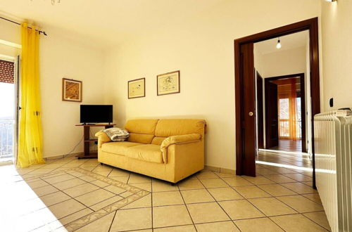 Foto 14 - Lovely 6-bed Apartment on the Amalfi Coast