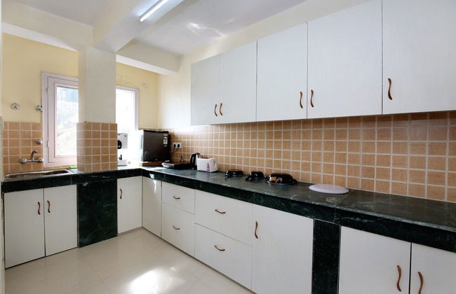 OYO Home 9897 Elegant 3BHK - Foto 11