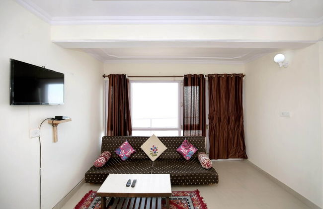 OYO Home 9897 Elegant 3BHK - Foto 4