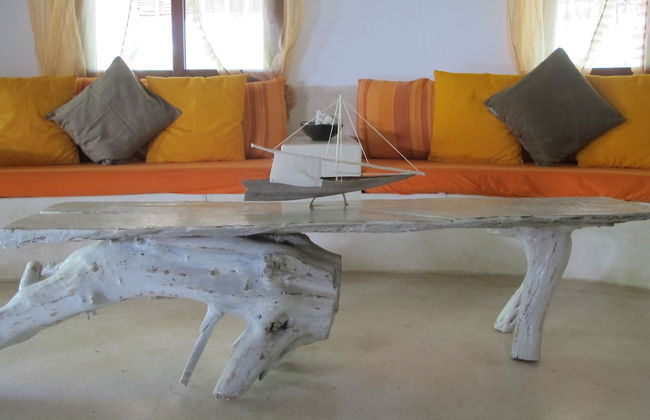 Deluxe Villa With Garden / Pool With Service Staff 150mt From the sea - Foto 4