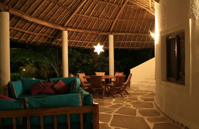 Deluxe Villa With Garden / Pool With Service Staff 150mt From the sea - Foto 16