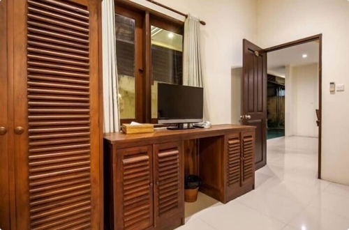 Photo 8 - PB - 10BR · 10-BR Private Pool Villa Walk to Seminyak Beach