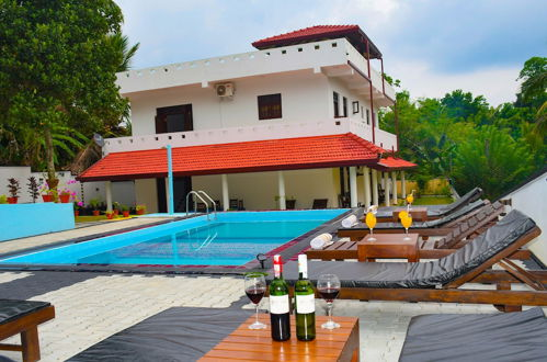 Foto 33 - Villa Talpe Inviting 5 Bedrooms & Massage Pool