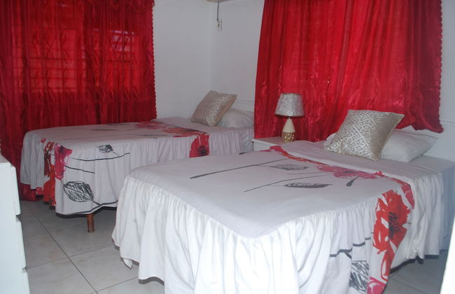9 bed Villa Montego 10 Minute Walk to the Beach - Photo 7