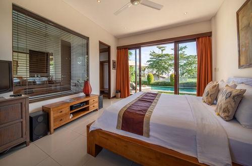 Photo 29 - Peaceful Private Villa, 3 BR, Canggu With Staff