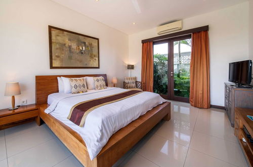 Photo 8 - Peaceful Private Villa, 3 BR, Canggu With Staff