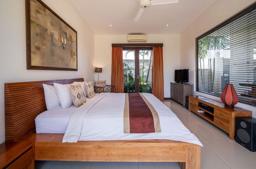 Photo 17 - Peaceful Private Villa, 3 BR, Canggu With Staff