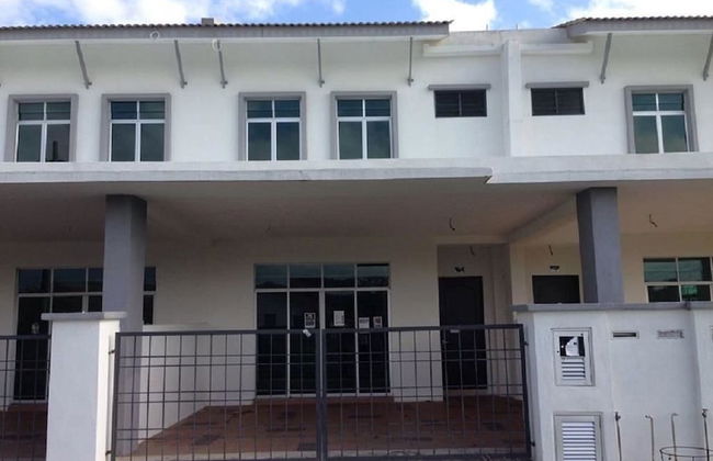 Kemaman Resthouse A - Foto 1