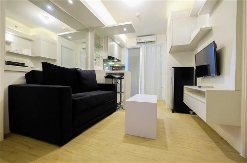 Photo 10 - Spacious 2BR Apartment Connected to Bassura City Mall