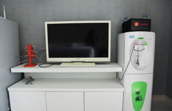 Modern and Comfortable Studio Apartment Springlake Summarecon near Summarecon - Foto 10
