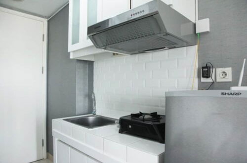 Foto 9 - Modern and Comfortable Studio Apartment Springlake Summarecon near Summarecon