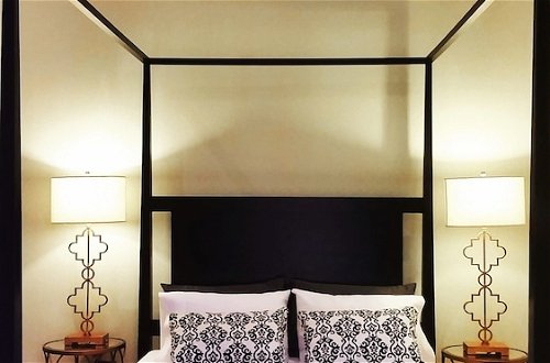 Photo 3 - La Isabela Suites