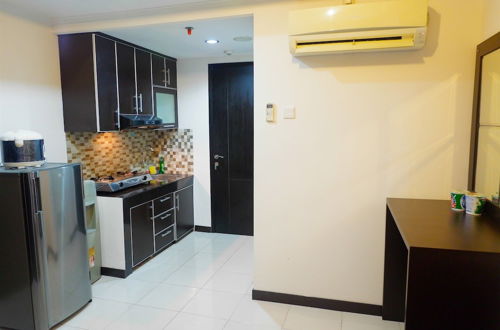 Photo 12 - Spacious Belmont Residence Apartment near Puri