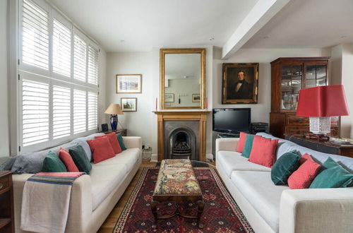 Photo 1 - Charming 2BD Garden House - Hammersmith