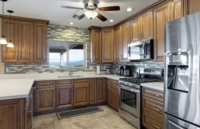 Fountain Hiils 4 Bdrm W/breathtaking Views & Pool! - Photo 12