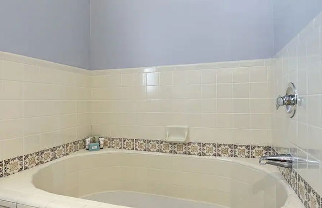 Fountain Hiils 4 Bdrm W/breathtaking Views & Pool! - Photo 19