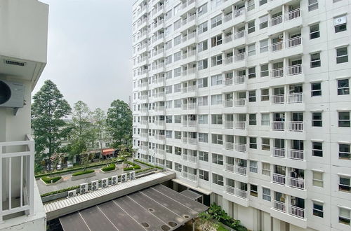 Photo 17 - Modern Look Studio Room At Citra Living Apartment