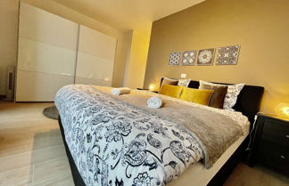 Photo 2 - One Lux Stay near Diamond District