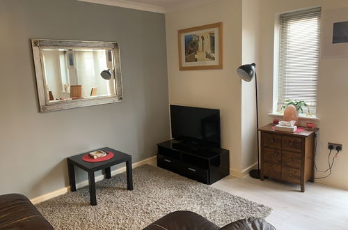 Photo 21 - Lovely 2-bed Apartment in Wallasey, Sleeps 4