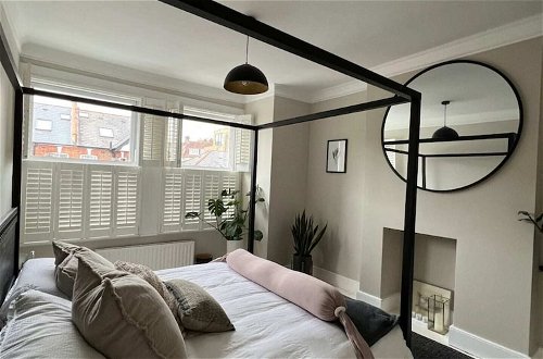 Foto 7 - Gorgeous 3 Bedroom Home in Quaint Southfields