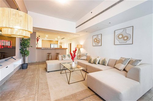Photo 1 - Palm Jumeirah 2br New Furnished Next To Mall