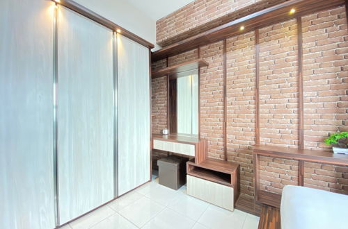 Photo 2 - Chic And Cozy 2Br At Mekarwangi Square Cibaduyut Apartment