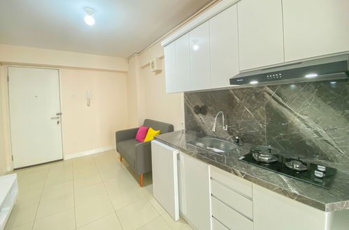 Foto 20 - Minimalist And Good Deal 2Br At Bassura City Apartment