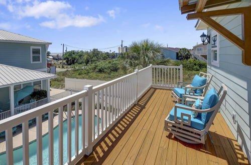 Foto 56 - 5 Bed, 5 Bath Beach Home/only a 3 Minute Walk To The Beach! Sleeps 12