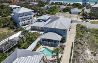 Foto 1 - 5 Bed, 5 Bath Beach Home/only a 3 Minute Walk To The Beach! Sleeps 12