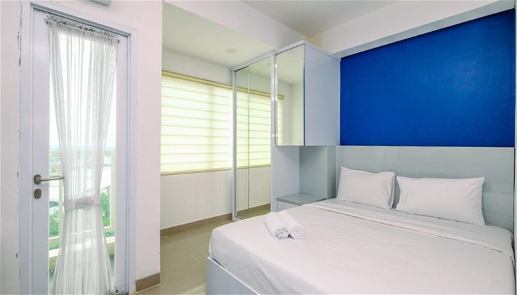 Photo 1 - Restful And Comfortable Studio Apartment At B Residence