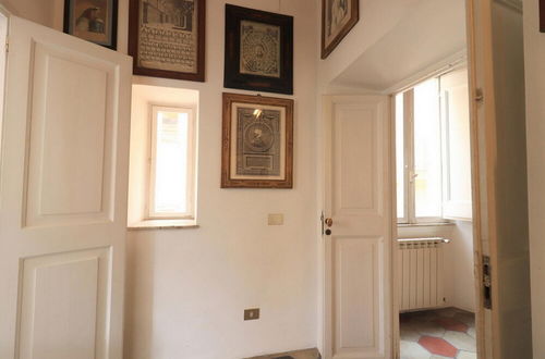 Photo 32 - Enchanting 2BR Apt Near Pantheon Vatican