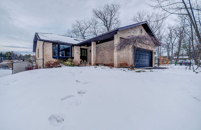 Cottage By The River - Photo 13