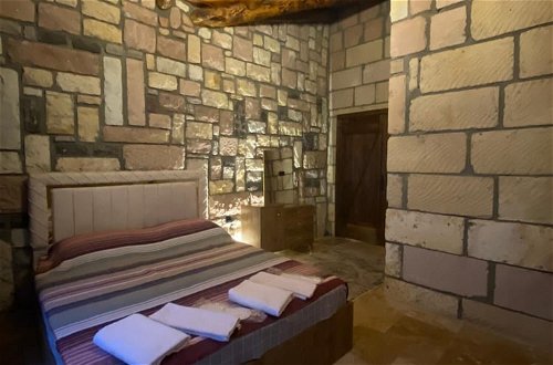 Photo 11 - Amazing Stone House With Private Pool in Iznik