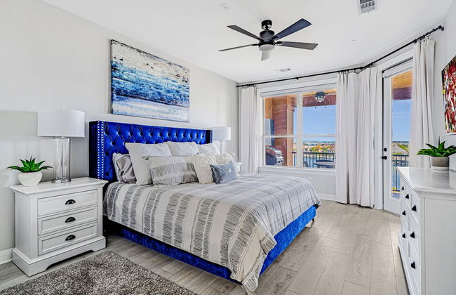 Luxury Waterfront Condo W/pool & Views! - Foto 9