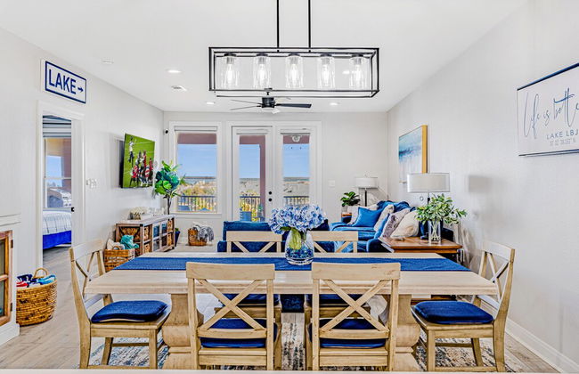 Luxury Waterfront Condo W/pool & Views! - Foto 15