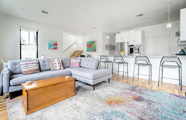 Rooftop Deck 5 Mins to Downtown - Foto 21