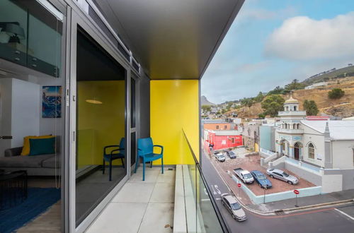 Photo 9 - Plush Loft Apartment With Signal Hill View