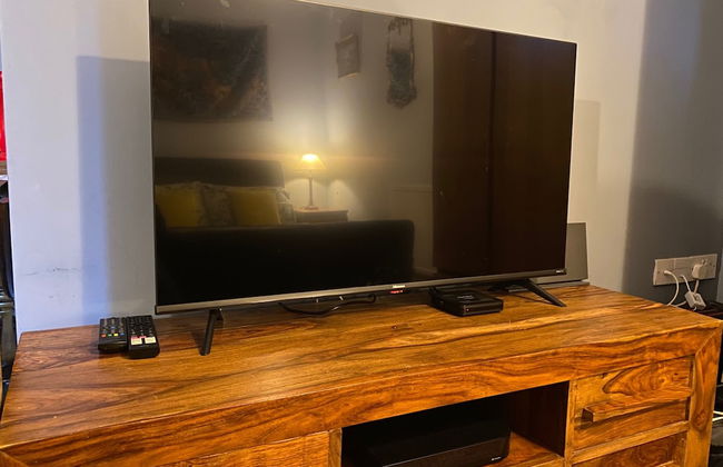 Studio - Sleeps 2 - Pets - Terrace - Parking - Foto 11