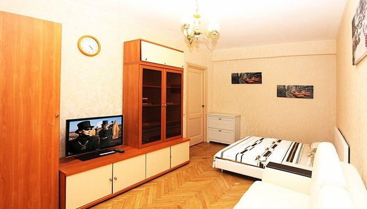 Photo 1 - ApartLux Sokolnicheskaya Two Rooms