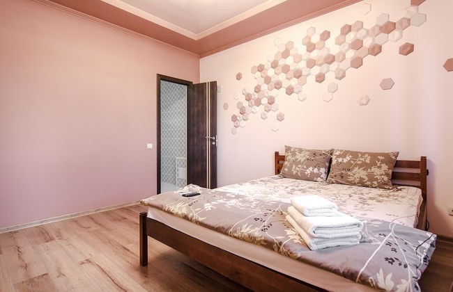 Odessa Apartments Sea-side - Photo 32