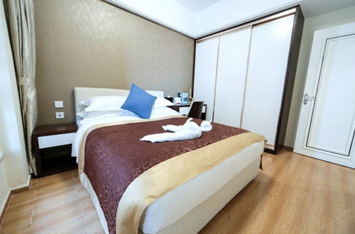 Photo 3 - Prince Chen Su Apartment