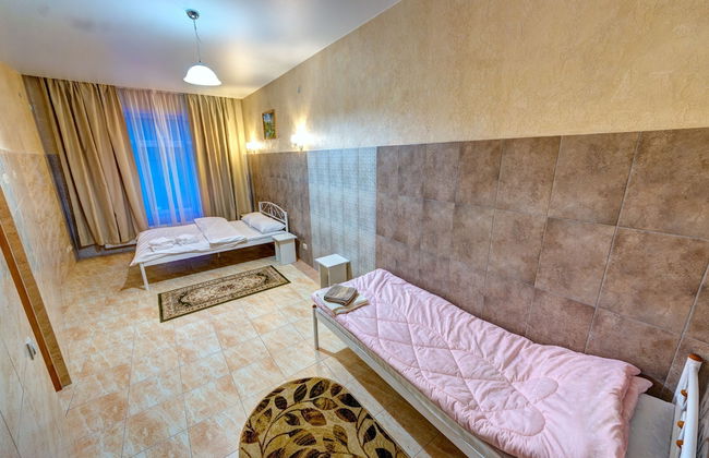 Dream Apartments - Photo 12