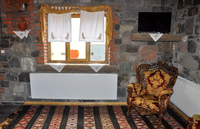 Doğunun Taş Evleri - Photo 15