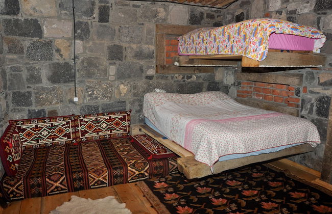 Doğunun Taş Evleri - Photo 7