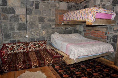 Photo 7 - Doğunun Taş Evleri