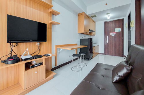 Photo 7 - Nice And Comfort 1Br Apartment At Scientia Residence